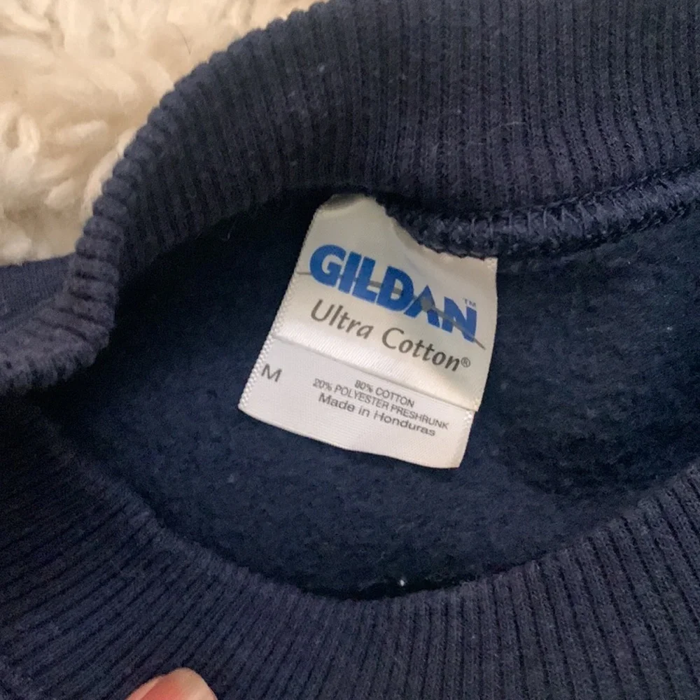 VINTAGE 90s Navy Blue Drakes Bay Crewneck Sweatshirt